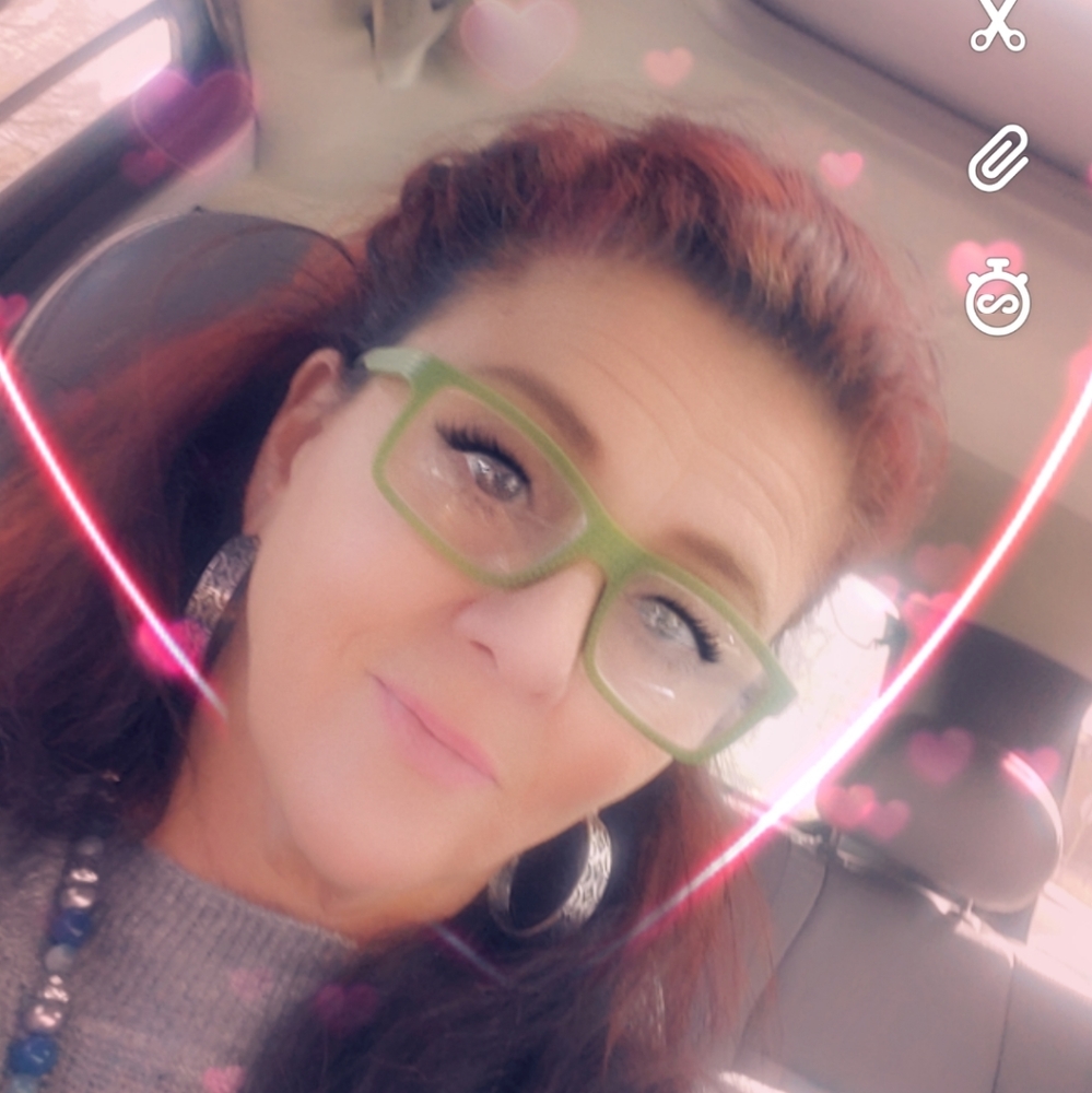 Meet your Posher, Jacqueline